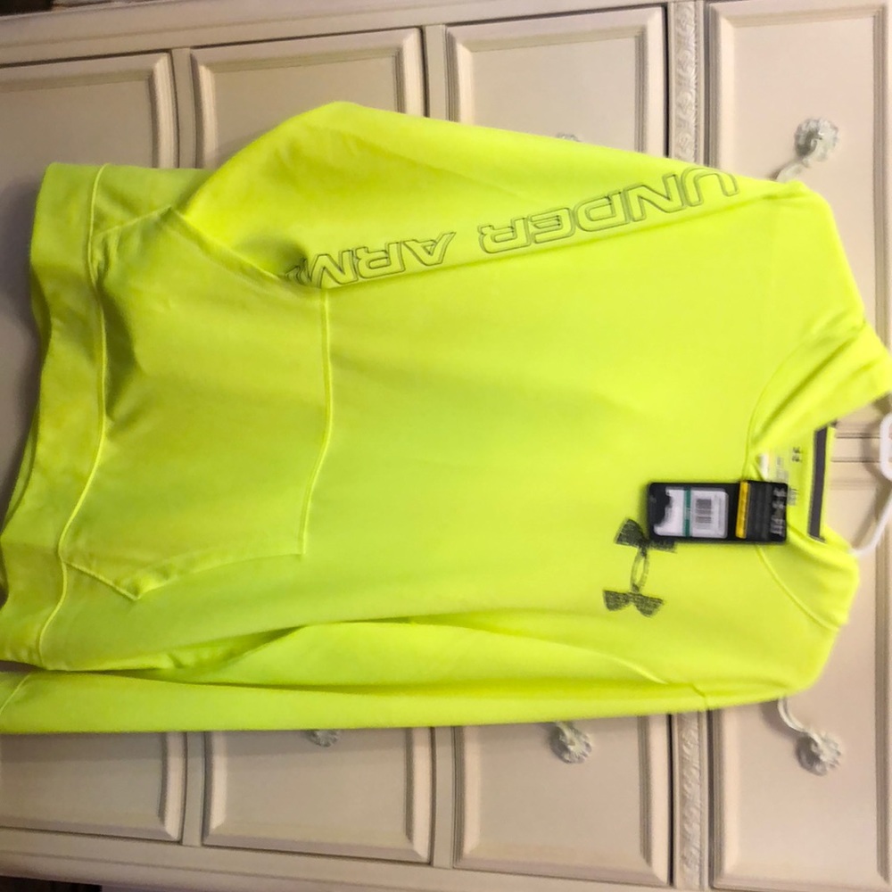 Under Armour All Season Gear Loose Fit